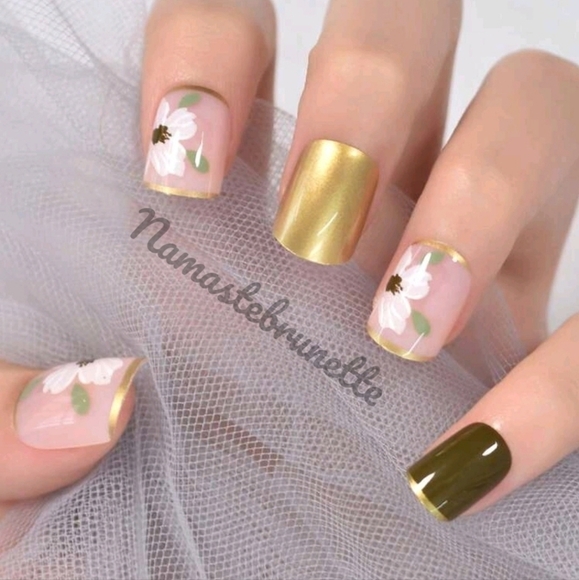 Floral French Manicure Press On Nails - Picture 3 of 7